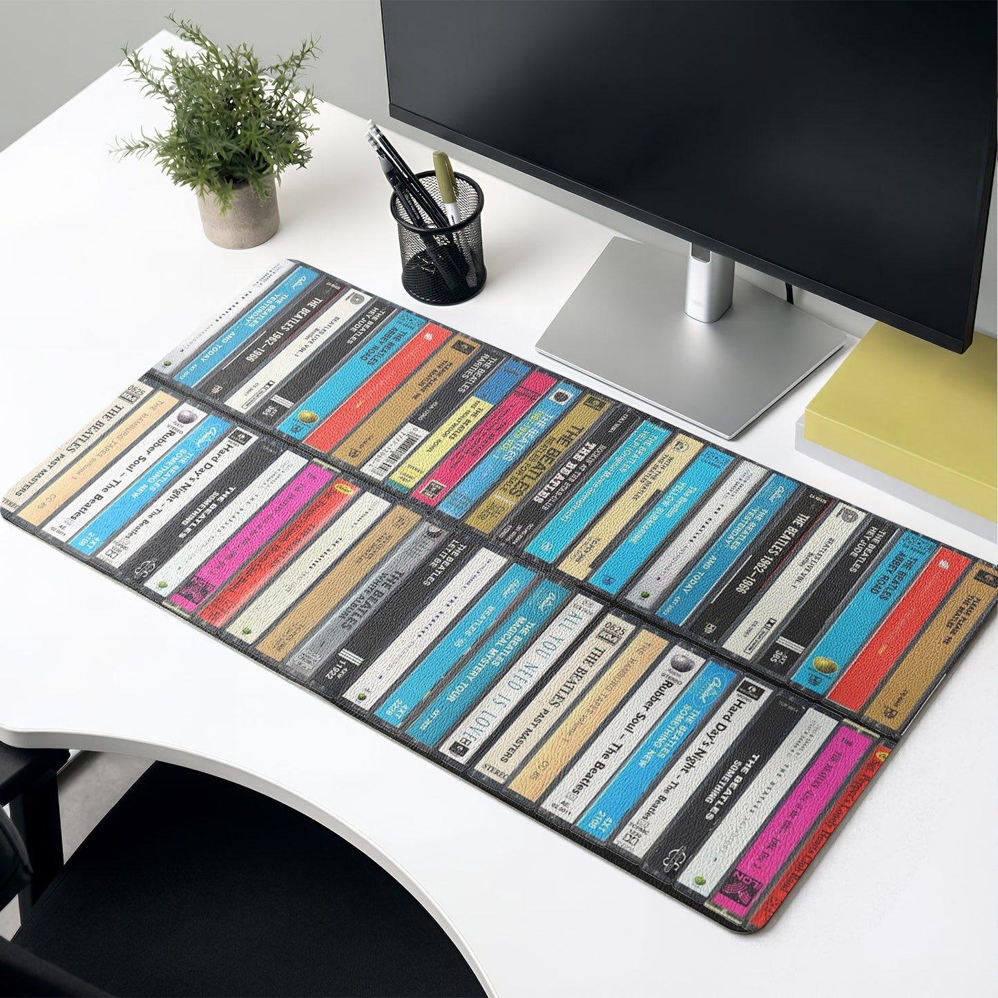 The Beatles Band Vintage Cassette Desk Mat – Non-slip Home Office Gift Keyboard Pad for Rock Music Lovers