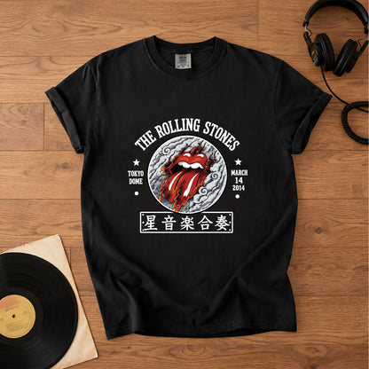 The Rolling Stones 2014 Tokyo Dome Japan Graphic T-Shirt – Retro Rock Metal Music Fan Merch Tee