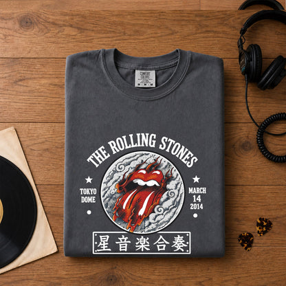 The Rolling Stones 2014 Tokyo Dome Japan Graphic T-Shirt – Retro Rock Metal Music Fan Merch Tee