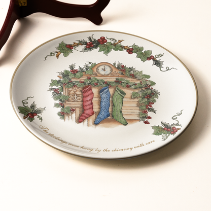 Christmas Stockings by the Fireplace Decorative Ceramic Plate