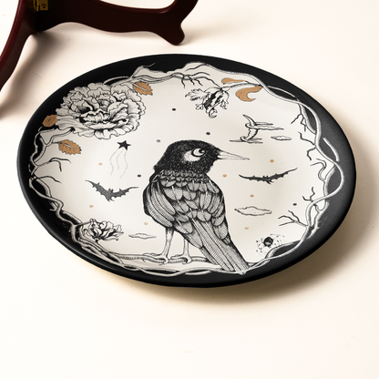 Mystic Raven Decorative Ceramic Plate – Gothic Nature & Moonlit Design