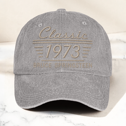 Bruce Springsteen Classic 1973 Est Heartland Rock Band Music Merch Graphic Denim Cap – Retro Vintage Dad Cap Gift For Dad (With Box)