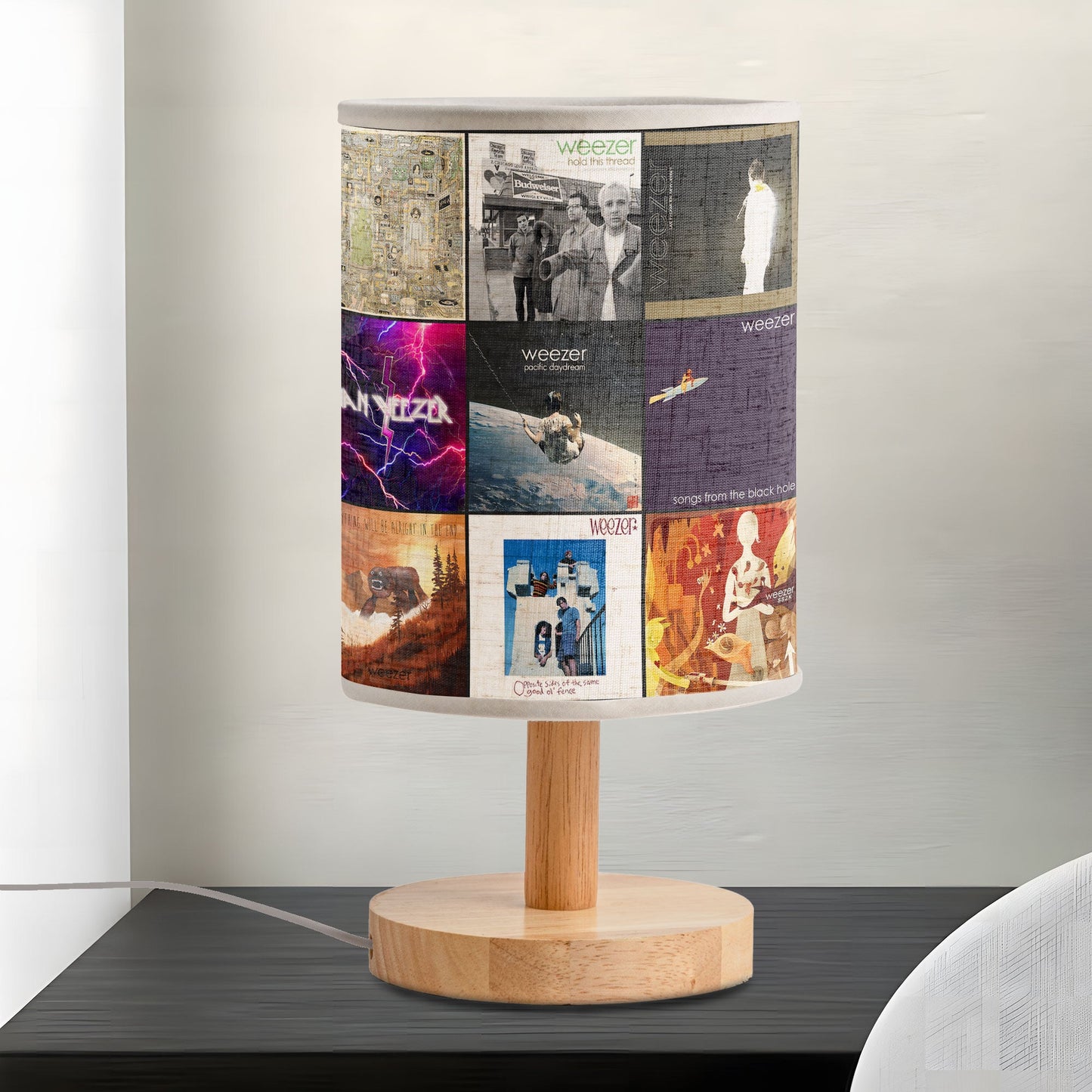 Weezer Album Collage Lamp – Indie Rock Tribute Light for Music Lovers