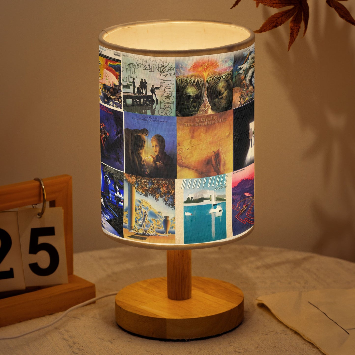 Timeless Sound & Light – The Moody Blues Albums Lamp ????