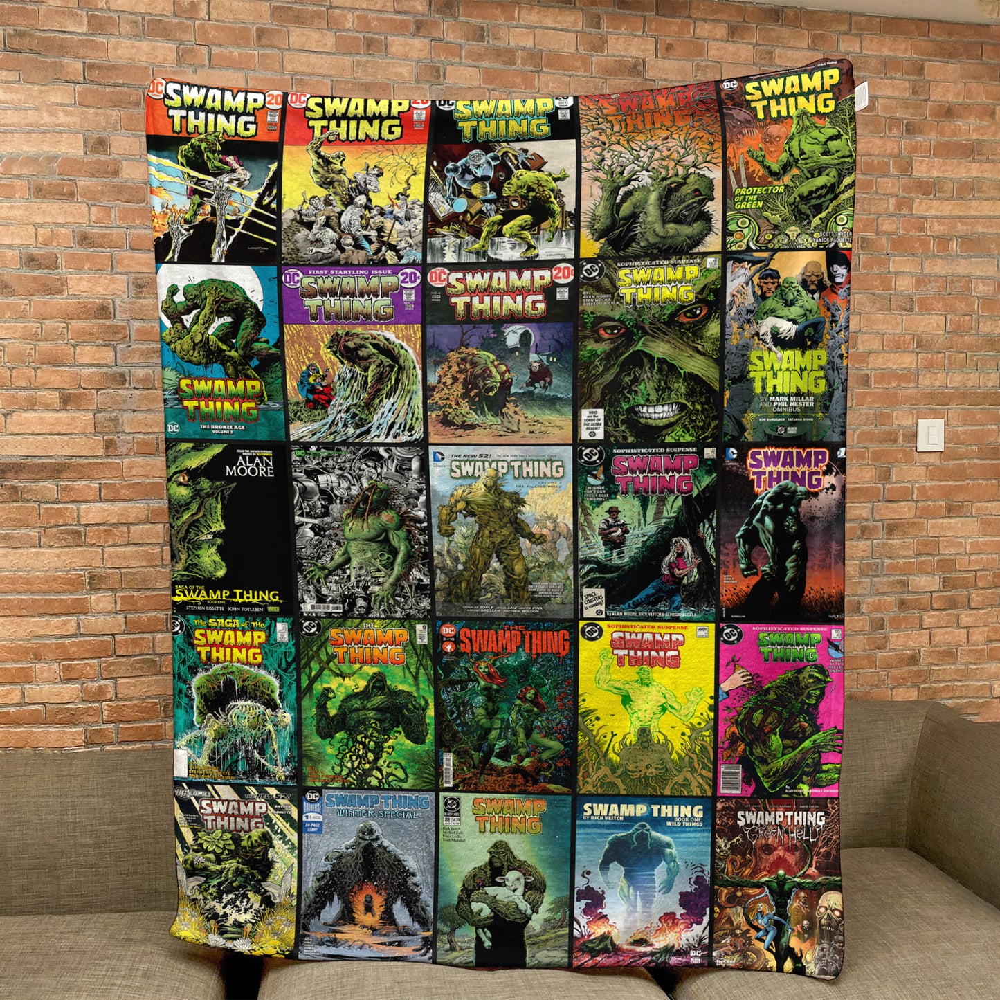 Swamp Thing Comic Sherpa Blanket – DC Horror Fantasy Throw Blanket for Cozy Home Decor