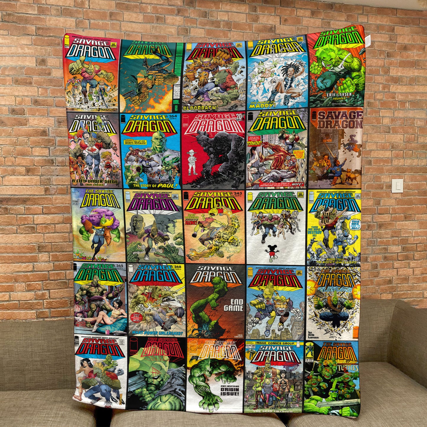 Savage Dragon Comic Sherpa Blanket – Erik Larsen Superhero Throw Blanket for Cozy Home Decor