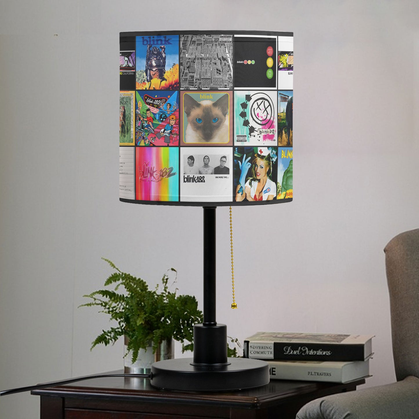 Blink-182 Table Lamp – Cylinder & Pyramid Design Music Decor