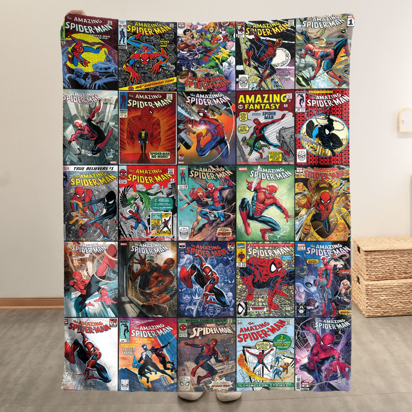 The Amazing Spider-Man Comic Cover Sherpa Blanket – Marvel Spider-Man Cozy Throw