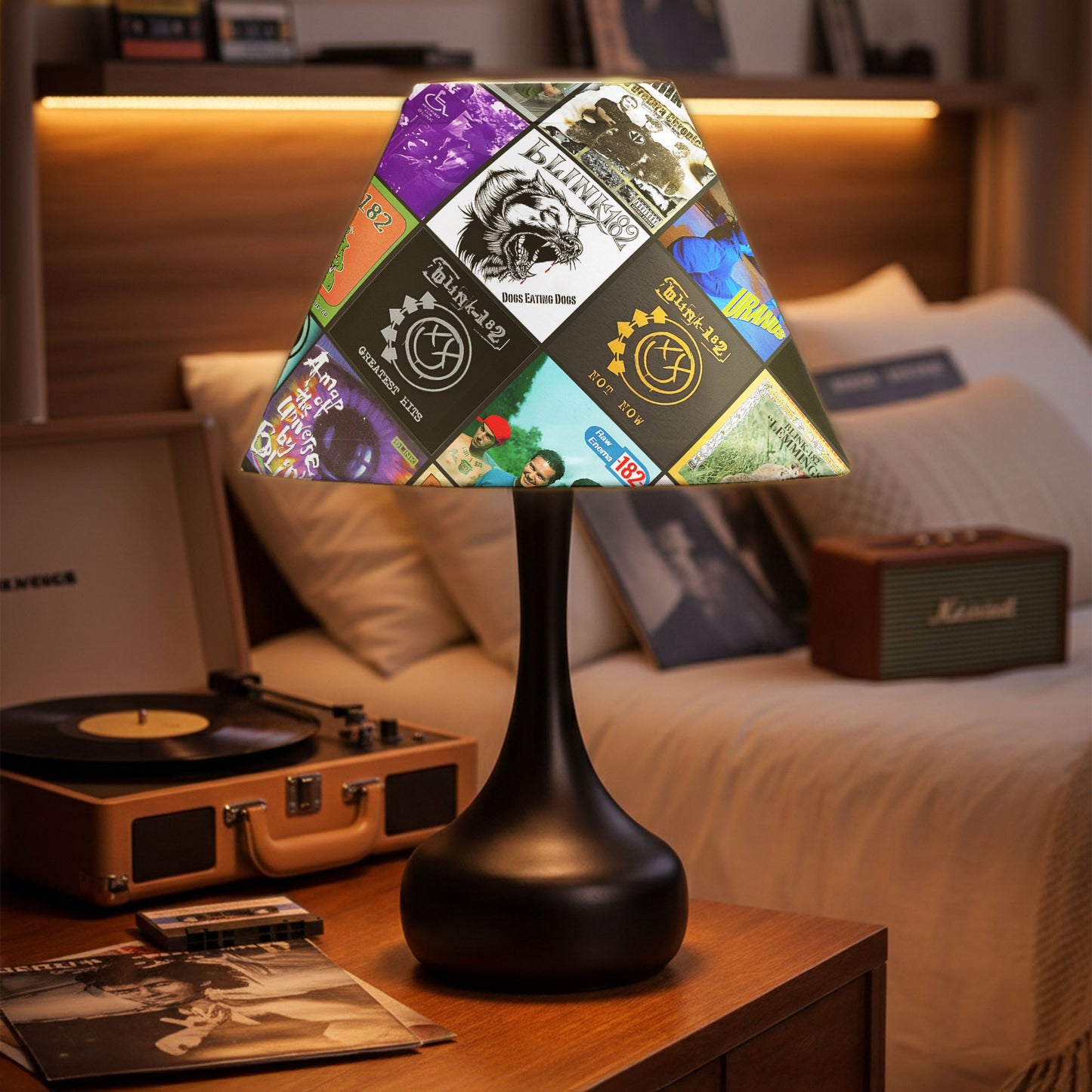 Blink-182 Table Lamp – Cylinder & Pyramid Design Music Decor
