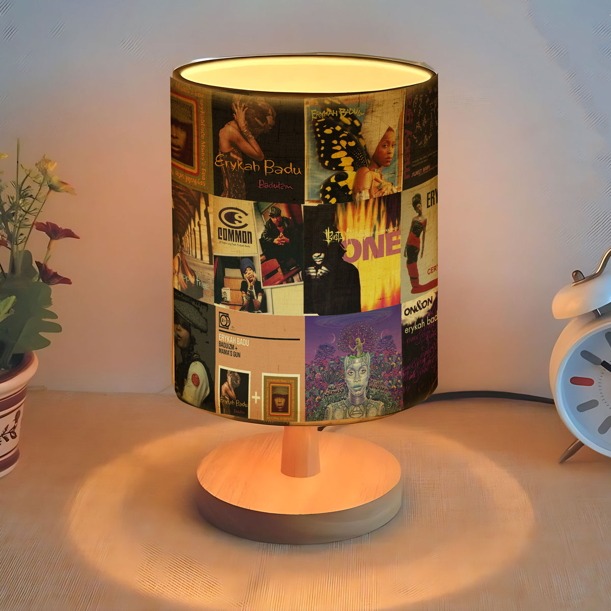 Erykah Badu Album Cover Lamp – Neo Soul Icon Table Light