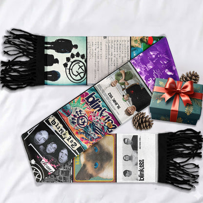 Blink-182 Scarf – A Cozy Tribute to Pop-Punk Legends