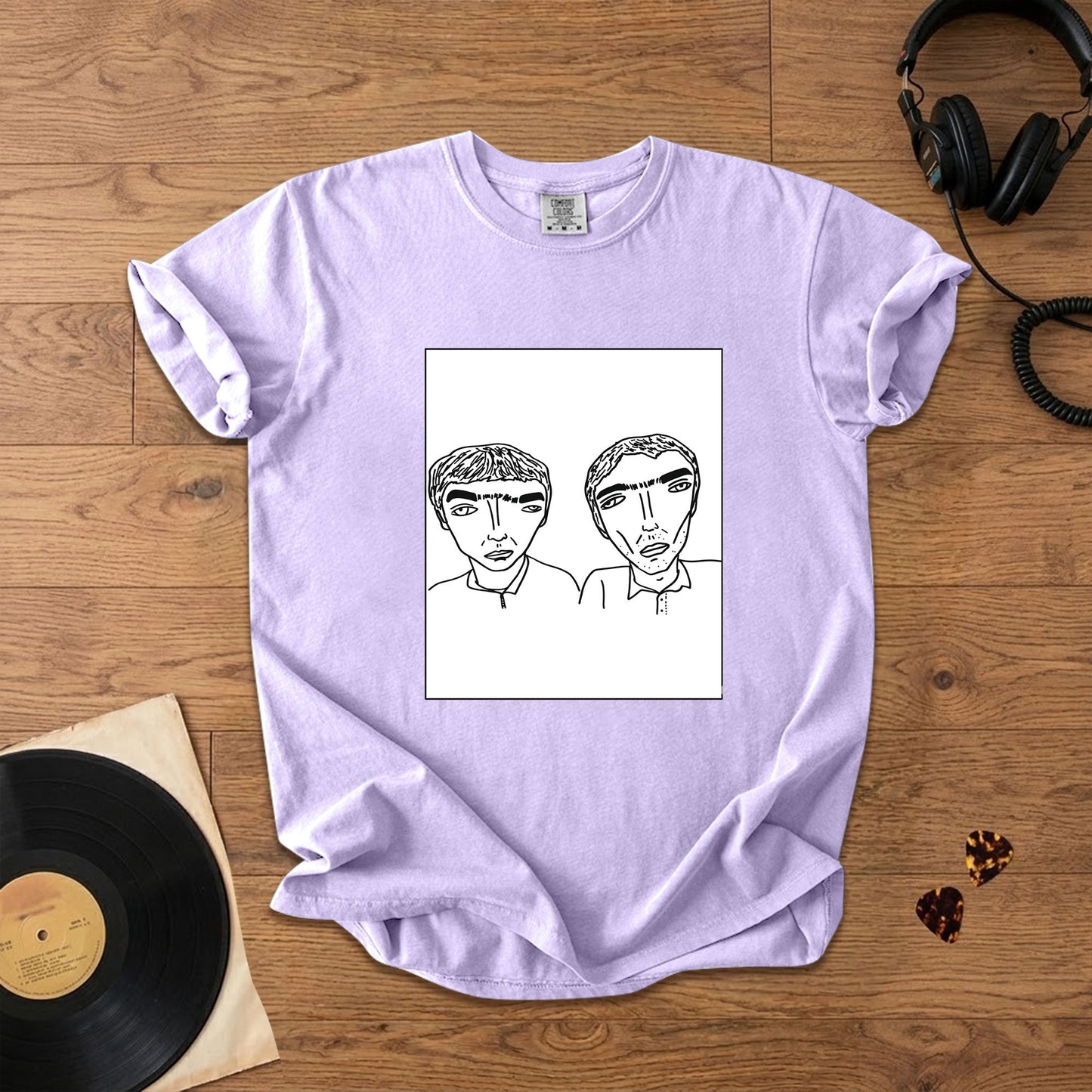 Badly Drawn Liam&Noel Oasis Comfort Tee – Space & Retro Rock Inspired Graphic Shirt