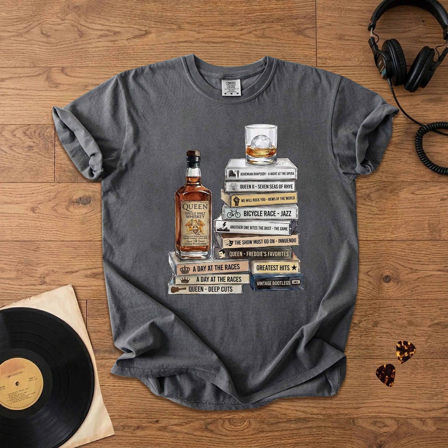 Queen Band Cassette Album Collection T-Shirt – Vintage Rock Music Queen Band Merch Tee