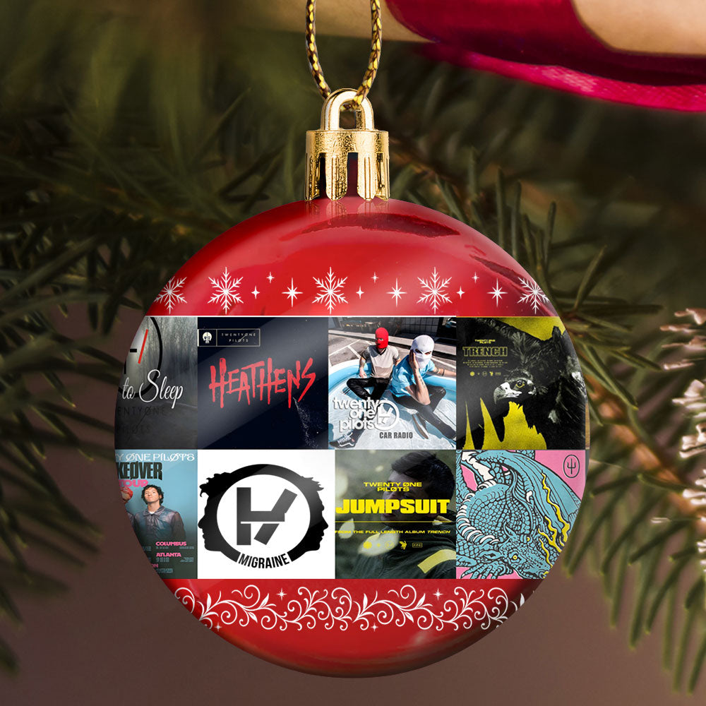 Meat Loaf Ball Ornament – Theatrical Rock Icon