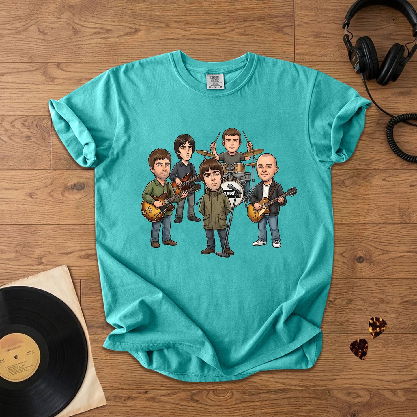Oasis Cartoon Band Graphic T-Shirt – Britpop Fan Tee