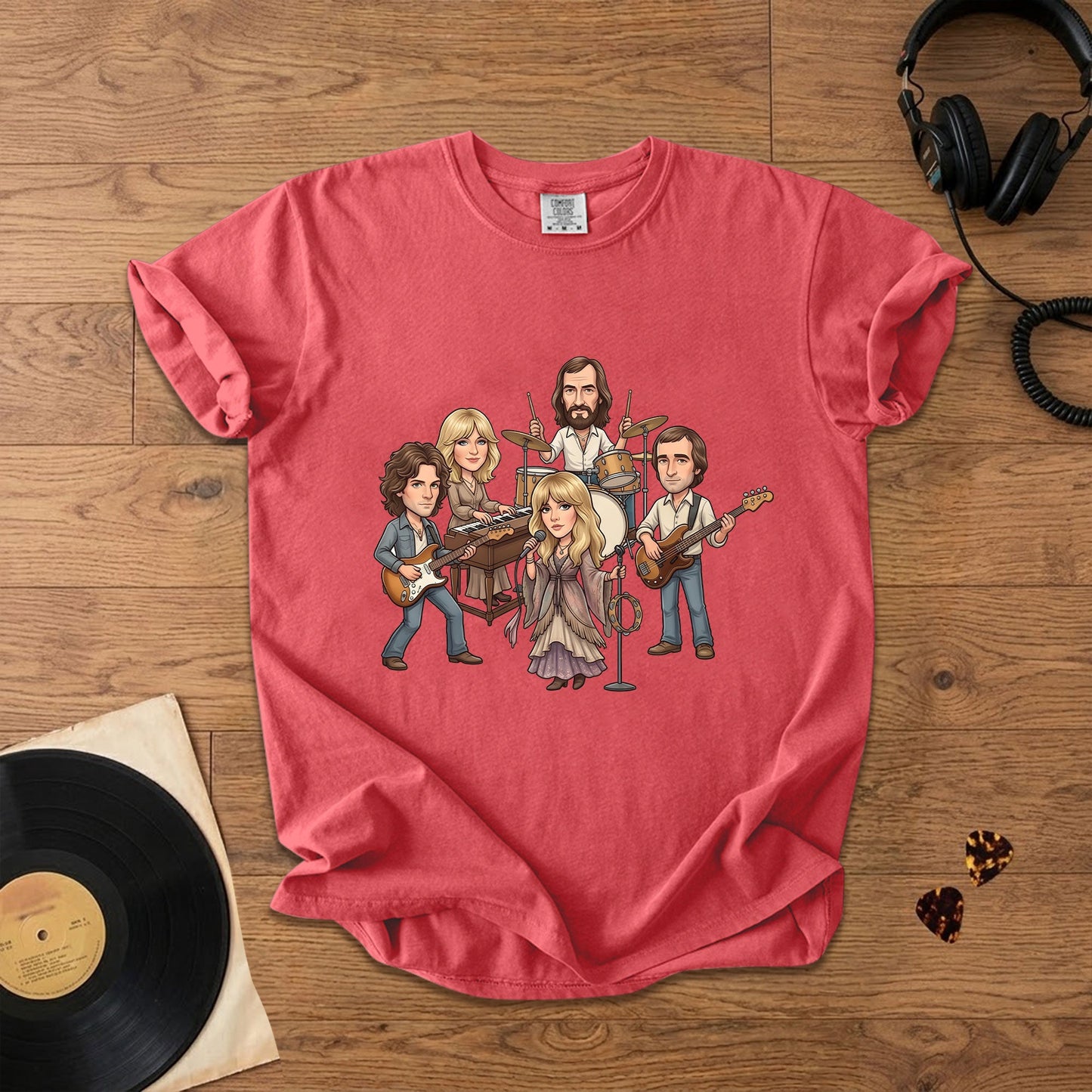 Fleetwood Mac Cartoon Band Graphic T-Shirt – Classic Rock Fan Tee